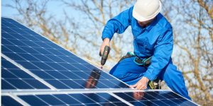 Installation Maintenance Panneaux Solaires Photovoltaïques à Villeneuve-sous-Dammartin